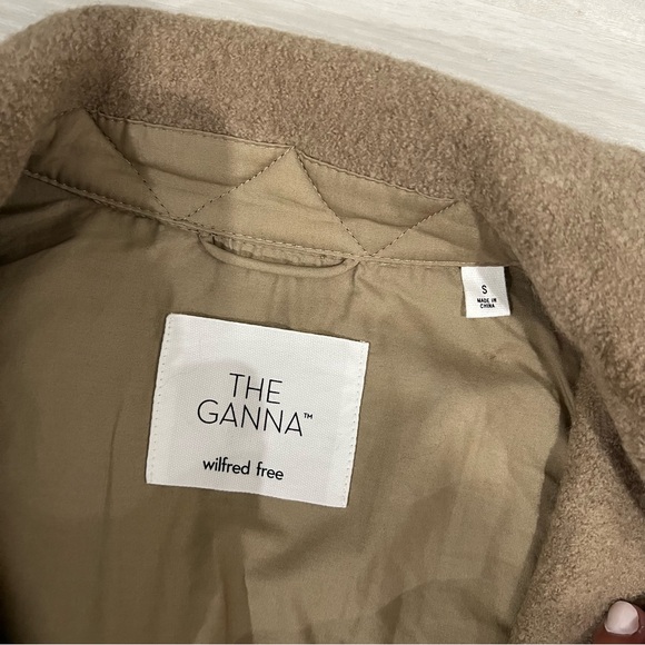 NWOT Aritzia Ganna Shirt Jacket Size Small‎ Color Taupe Beige - Picture 2 of 2